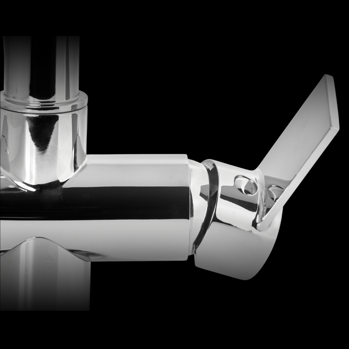 Aries-close-up-3-way-taps-product-images